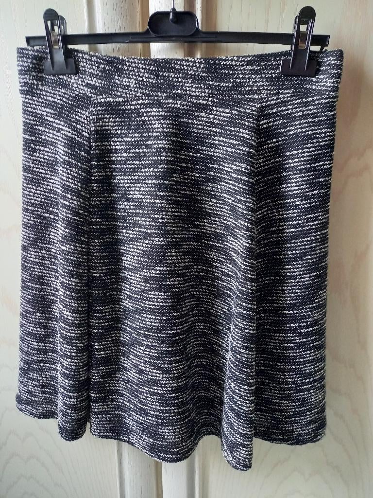 Rok - 40, Maat 38/40 (M), Nieuw, Grijs, Boven de knie