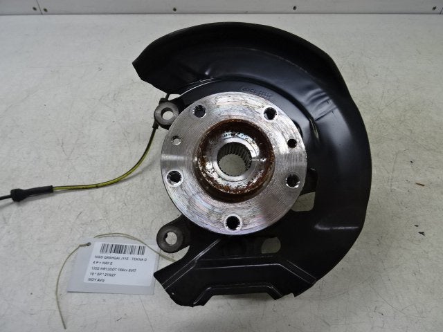 MOYEU DE ROUE AVANT GAUCHE Nissan Qashqai (J11), Germany@nissan-services.eu, Kronenweg 38
50389  Wesseling, DE, Utilisé, Nissan