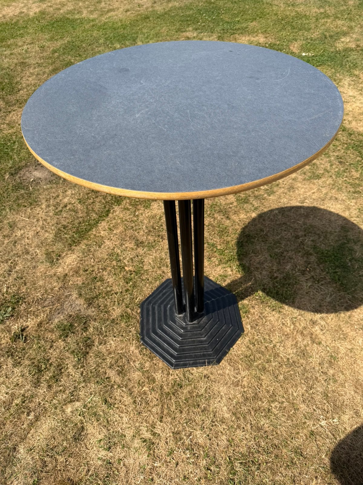 12 staantafels te koop, Ophalen, Zo goed als nieuw