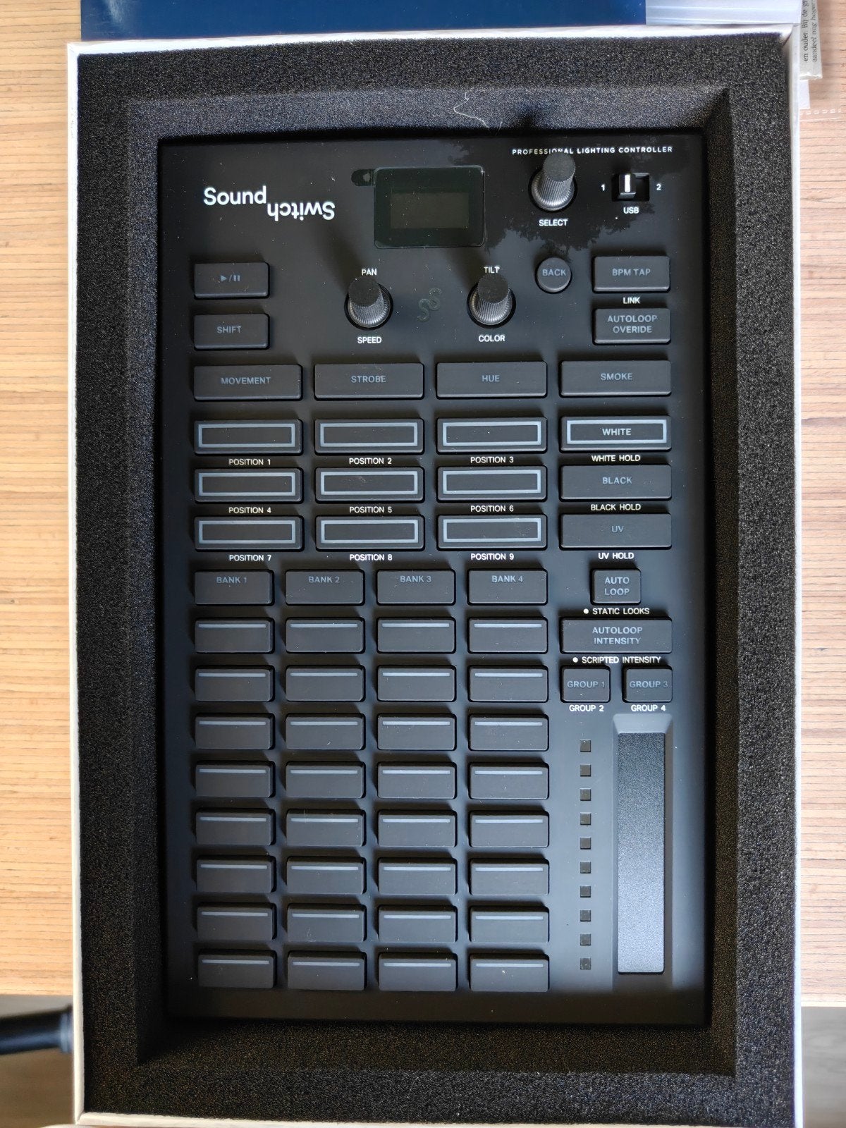 Soundswitch Control One / professional lighting controller, Muziek en Instrumenten, Dj-sets en Draaitafels, Ophalen, Nieuw, Overige merken