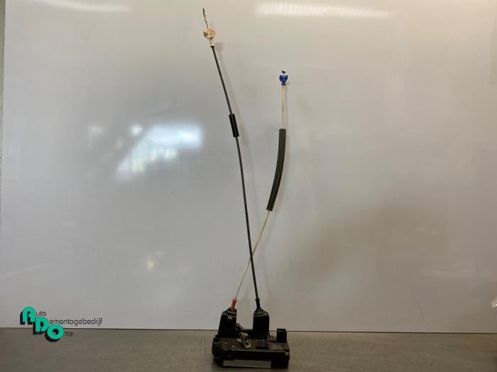 Serrure portière mécanique 4portes arrière gauche d'un Op, -, Opel, 3 mois de garantie, Utilisé