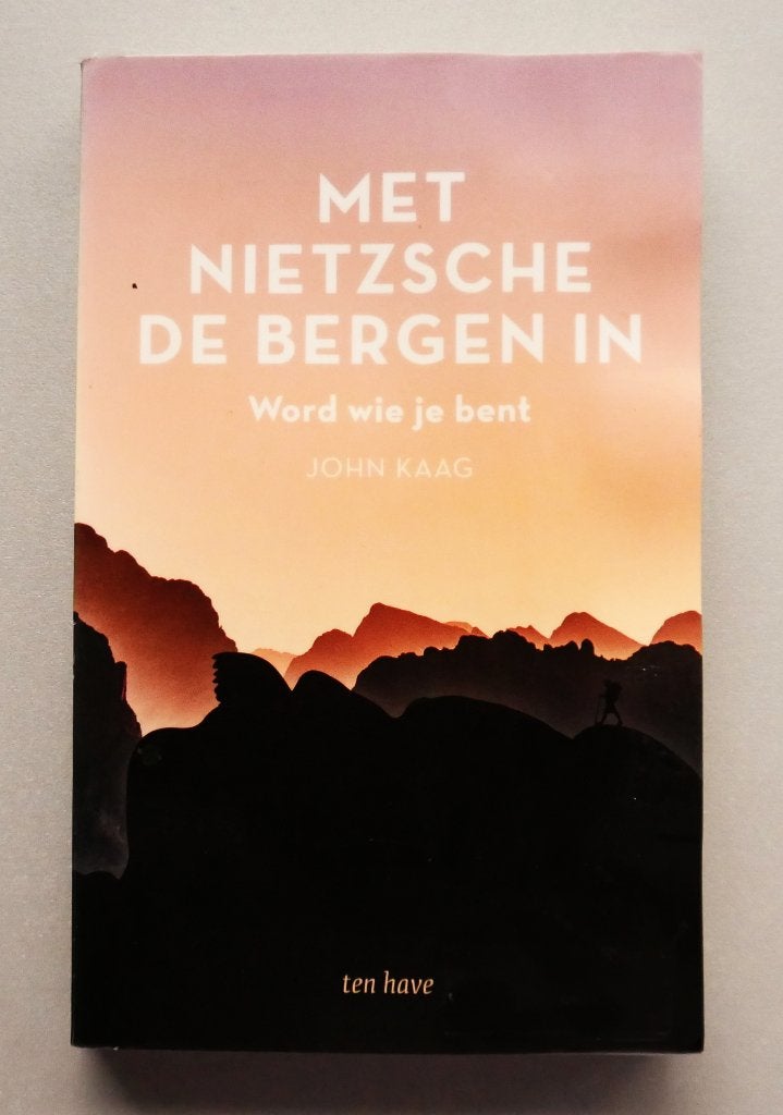 Met Nietzsche de bergen in, Livres, Philosophie, Enlèvement ou Envoi, Comme neuf