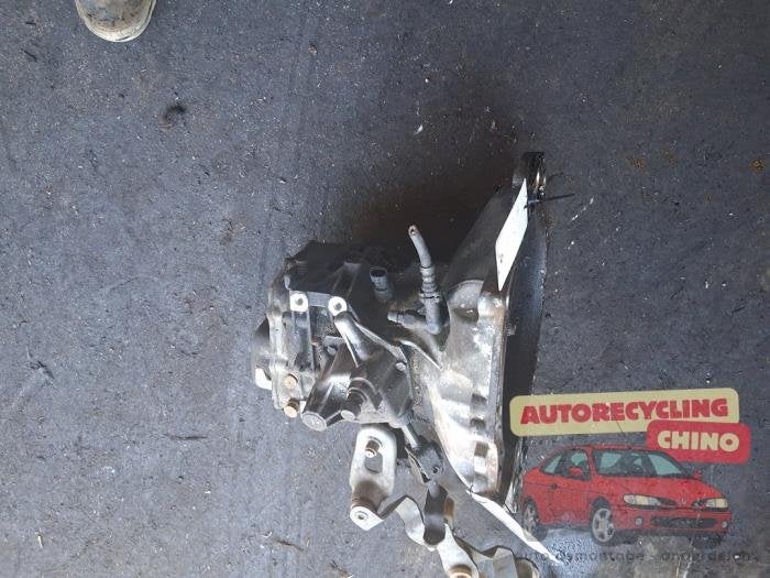 Versnellingsbak van een Opel Corsa, Gebruikt, -, -, Opel