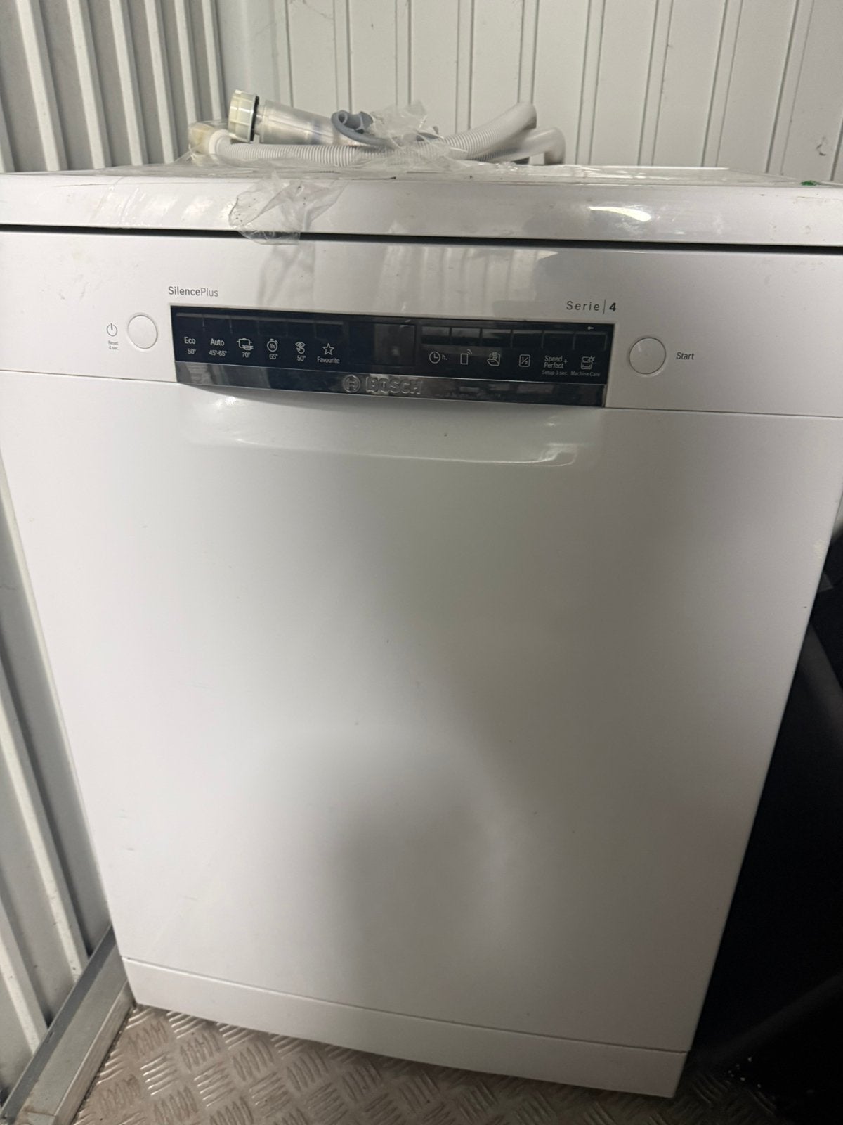 Lave-vaisselle Bosch (autoportant série 4 60 cm blanc), Enlèvement ou Envoi, Moins de 10 litres, Comme neuf, Autoportant
