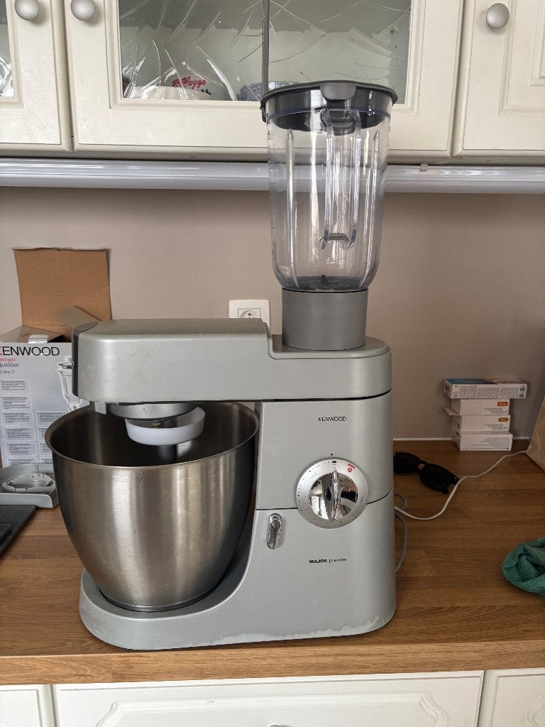 Kenwood keukenrobot Major Chef, Elektronische apparatuur, Keukenmixers, Zo goed als nieuw, 4 liter of meer, 3 snelheden of meer
