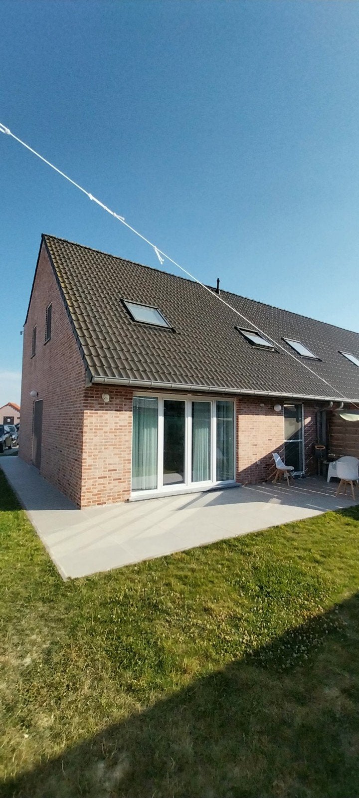 Maison semi-ouverte de 3 chambres