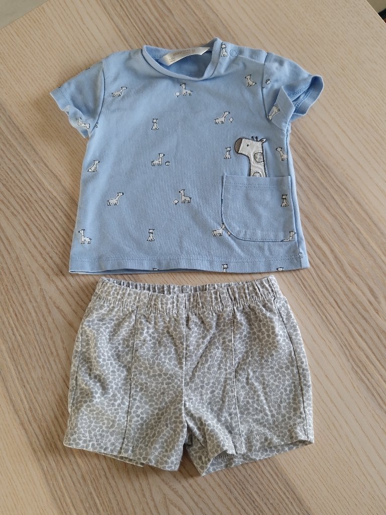 Mooi setje van Mayoral maat 56, Kinderen en Baby's, Babykleding | Maat 56, MAYORAL, Ophalen of Verzenden, Zo goed als nieuw, Setje