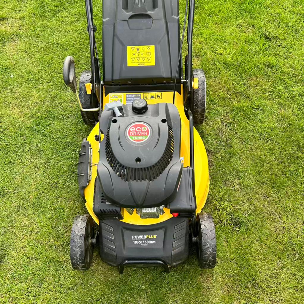 Powerplus 196 cc — 53 cm (autopropulsé/révisé), Jardin & Terrasse, Tondeuses à gazon, Enlèvement, Comme neuf, 50 cm ou plus, Tondeuses à gazon à essence