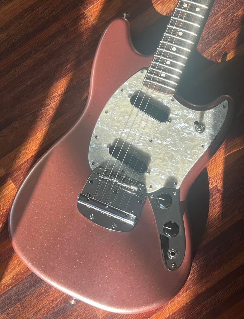 Fender American Performer Mustang (Penny), Muziek en Instrumenten, Snaarinstrumenten | Gitaren | Elektrisch, Ophalen, Gebruikt