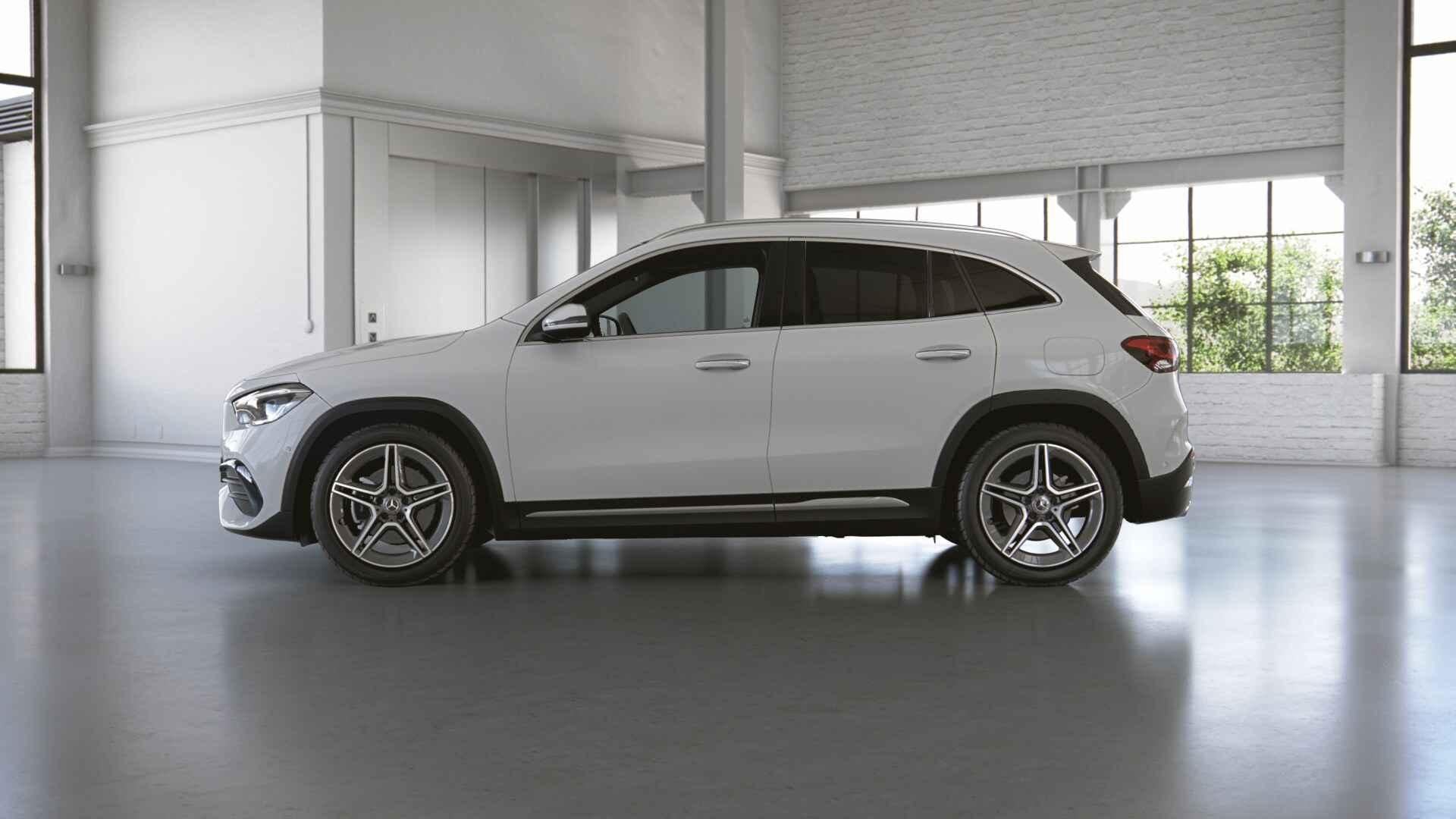 Mercedes-Benz GLA-klasse 200 AMG Line | Panoramisch Dak | Tr, Auto's, Dealer onderhouden, Stof, 4 cilinders, https://public.car-pass.be/vhr/569dfa1a-be1f-481f-883f-b48ca985484a