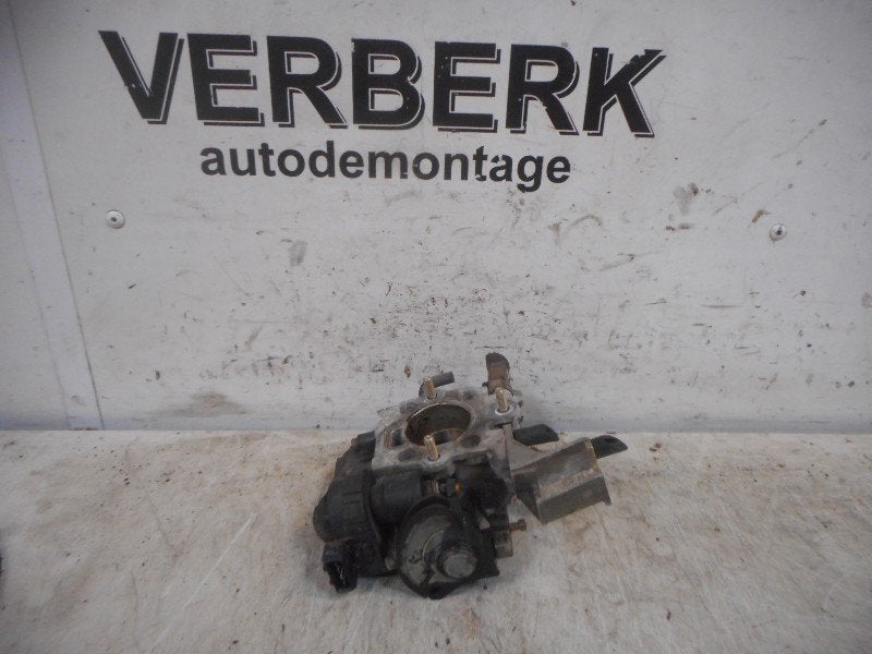 GASKLEPHUIS Opel Corsa B (73 / 78 / 79) (01-1993/09-2000), Gebruikt, Opel, Opel Automobile GmbH, Kontakt-opel@opel.com