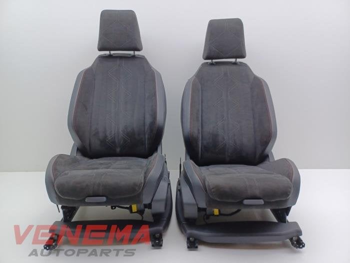 Bekleding Set (compleet) van een DS Automobiles DS7 Crossbac, Gebruikt, -, Overige automerken, -