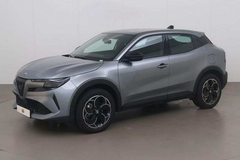 Alfa Romeo Junior E- 54 kwh elettrica 156 AT, Auto's, Automaat, Gebruikt, Zwart, Overige bekleding