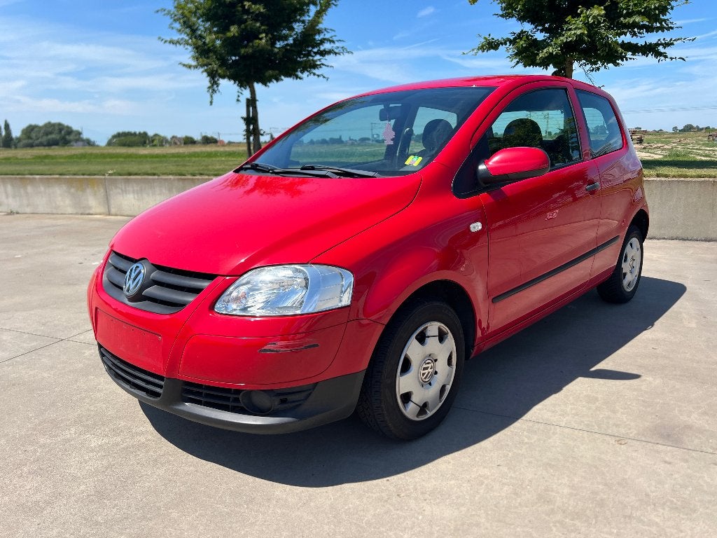 VW Fox Euro 4 prête à immatriculer, Autos, Rouge, Bluetooth, Achat, Boîte manuelle