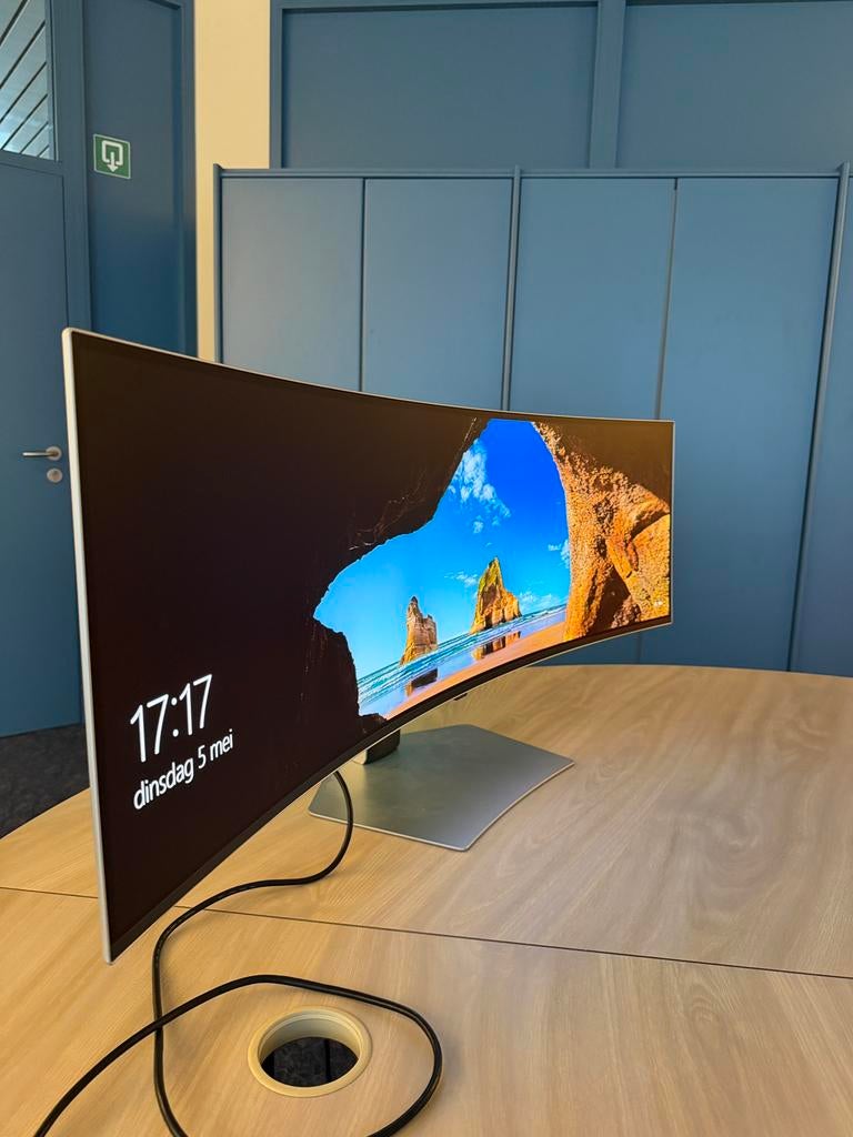 Samsung Odyssey G9 - 240 Hz - 49 pouces, Moins de 1 ms, Comme neuf, Ultra HD (4K), Enlèvement