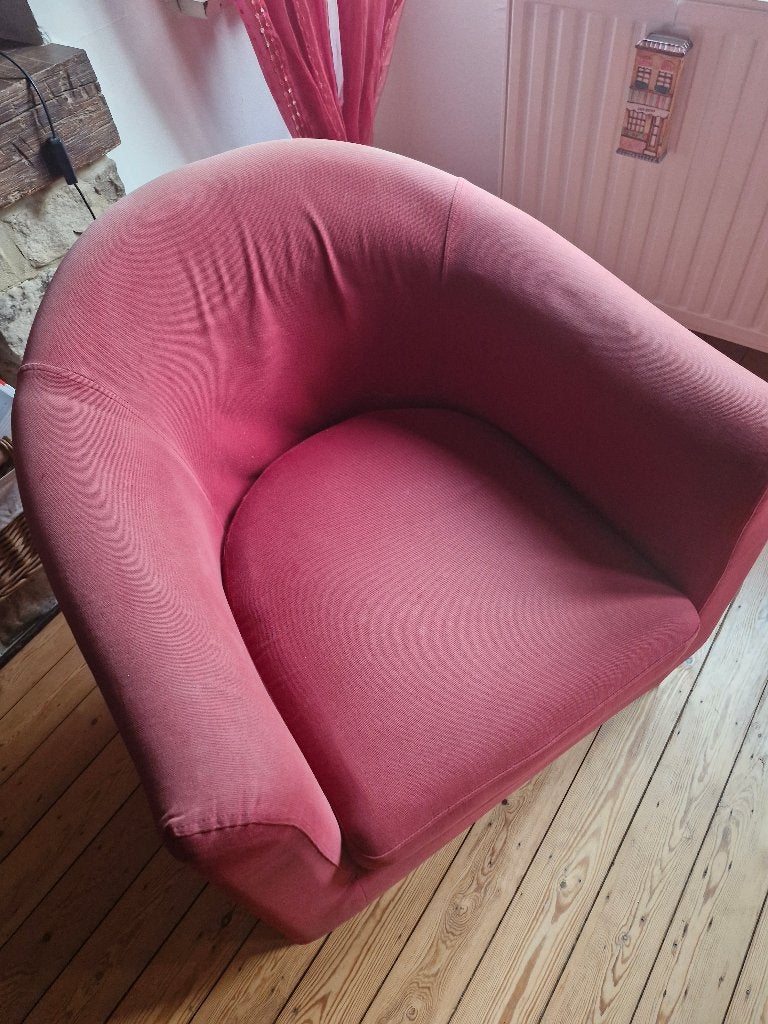 une paire de fauteuils crapaud, Ophalen