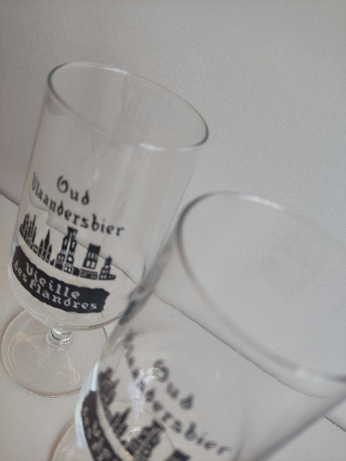 Set de 2 verres à bière vintage Old Flanders Beer/Vieille de, Enlèvement, Comme neuf, Verre ou Verres, Autres marques