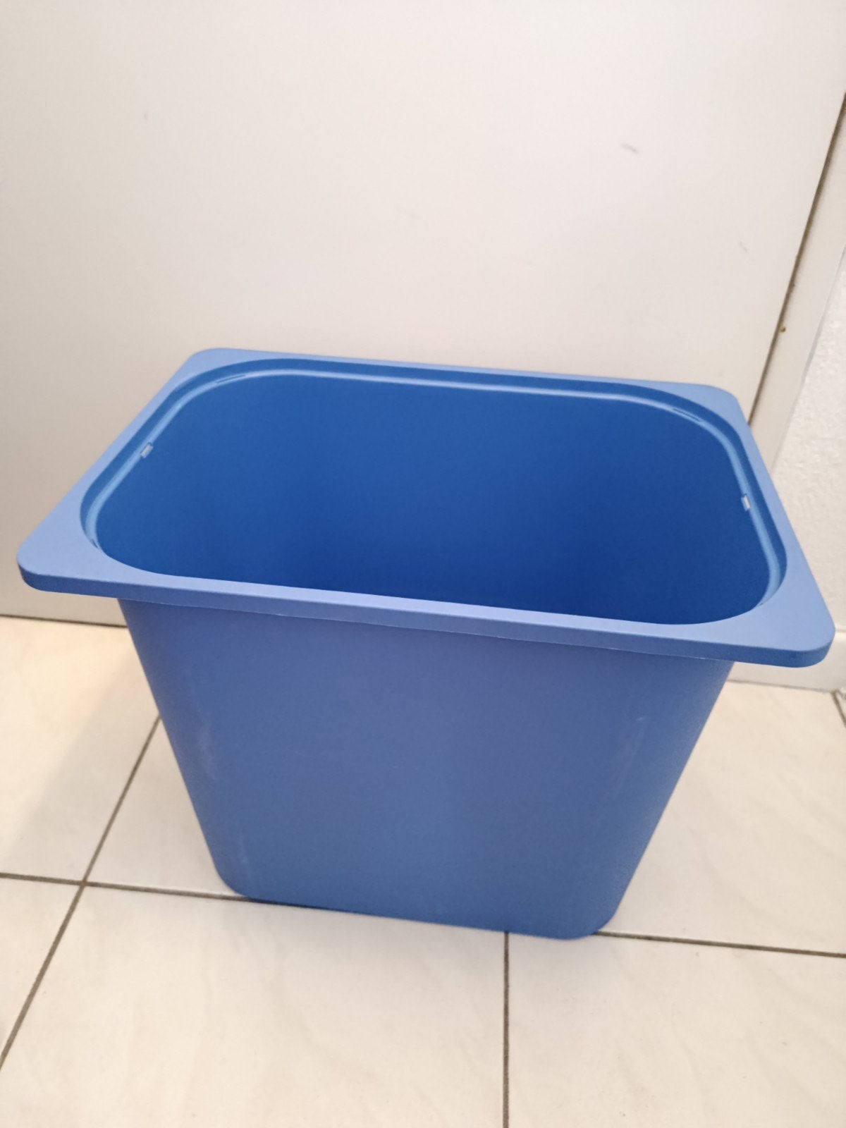 IKEA, GRAND BAC DE RANGEMENT bleu TROFAST H.36,5, Enlèvement, Utilisé
