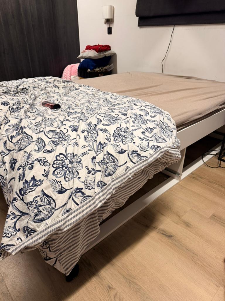 Bed 140 x 200, Huis en Inrichting, Ophalen, Gebruikt, Wit, 140 cm