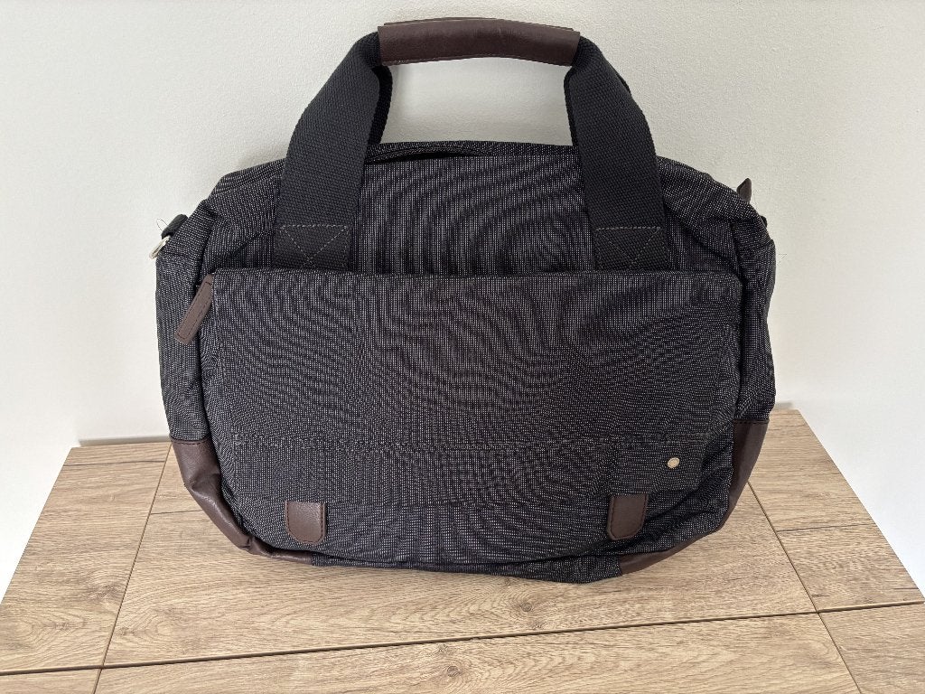 Sacoche / sac ordinateur Paquetage en toile grise, Autres marques, Enlèvement, Utilisé, 16 pouces