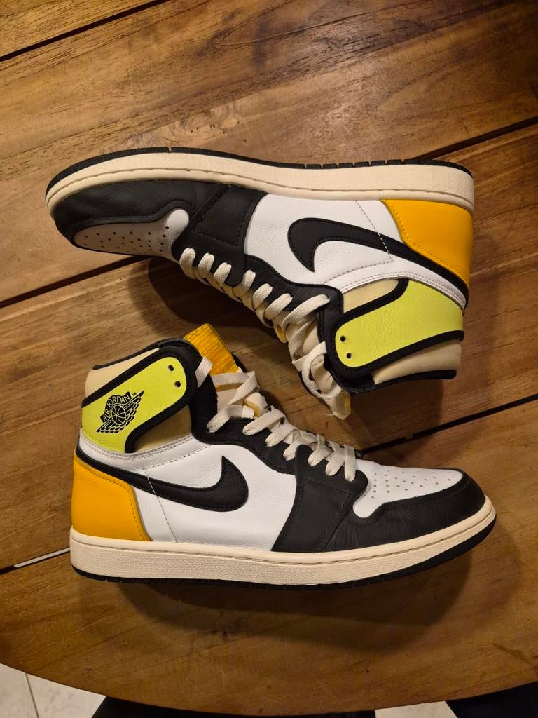 Nike Air Jordan 1 high retro, Ophalen of Verzenden