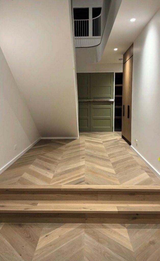 SALE!! EIKEN CHEVRON HONGAARSE PUNT VLOER GEOLIED, Ophalen, Nieuw