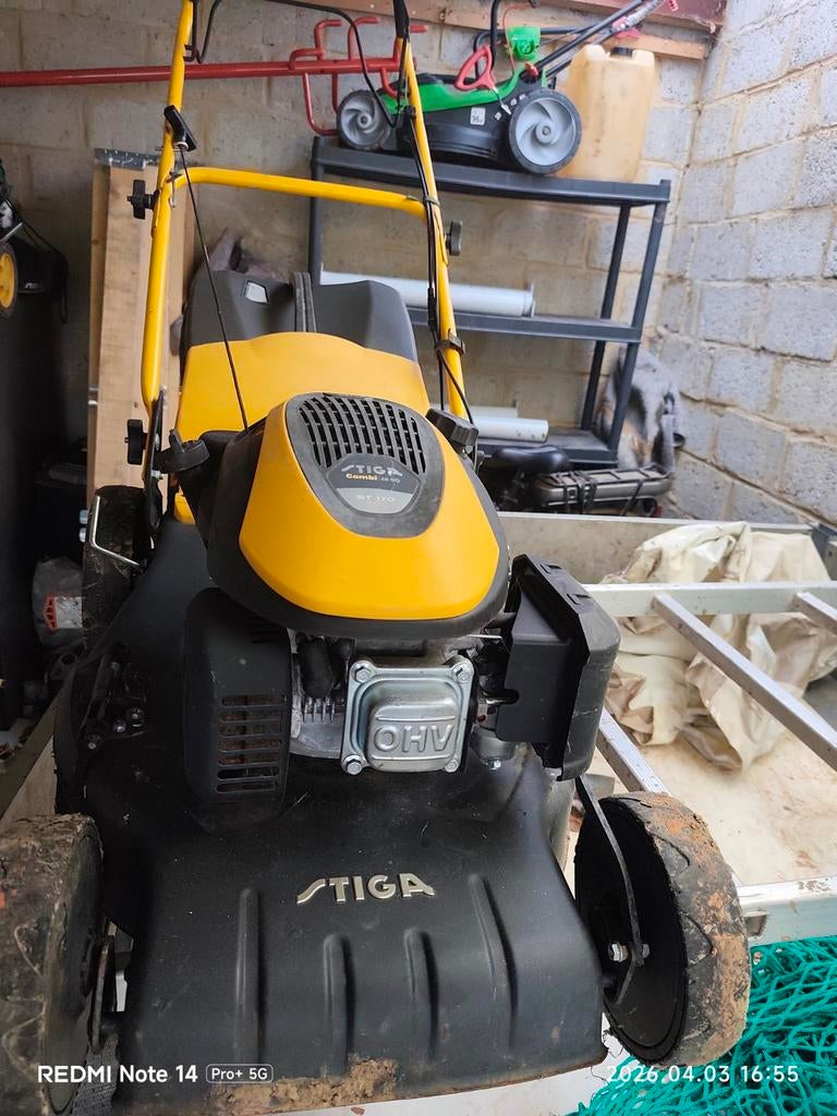 Stiga benzine grasmaaier met honda motor, Ophalen