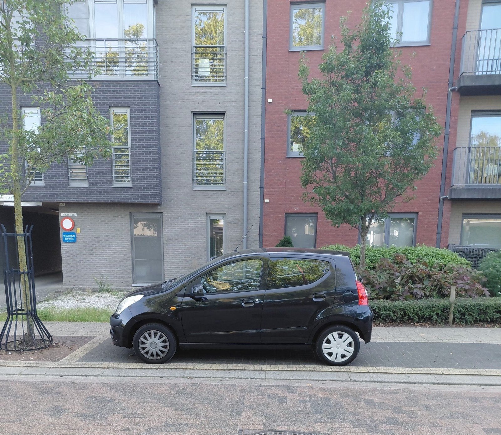 Ventes Nissan Pixo, 1.0, année 2013, noir, essence, Autos, Euro 5, Achat, Alcantara, 5 portes