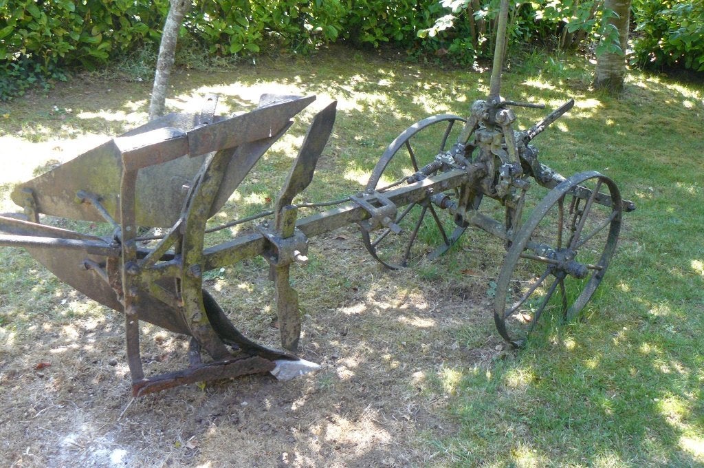 Vielle charrue ( Rare ) pour décor pelouse, Enlèvement