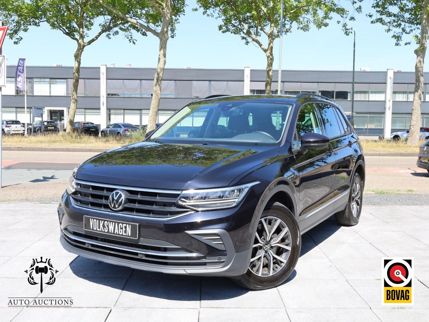 Volkswagen Tiguan 1.4 TSI eHybrid 245PK | Virtual | Dodehoek, Auto's, Volkswagen, Automaat, Zwart, Zwart, Bedrijf