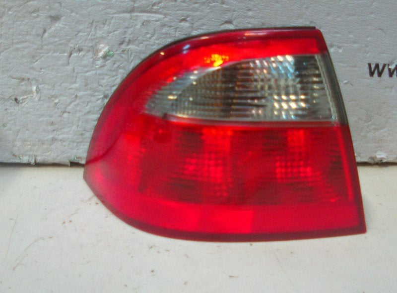 ACHTERLICHT LINKS buitenzijde Saab 9-5 (YS3E) (5142195), Auto-onderdelen, Saab-de-info@saabgroup.com, Saab Deutschland GmbH, Saab