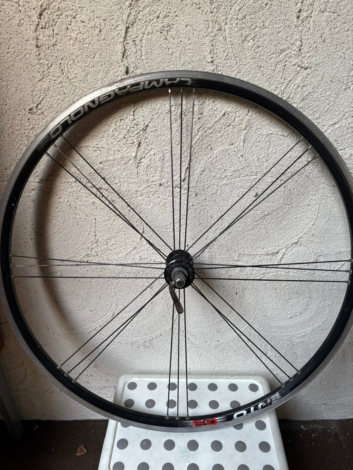 Campagnolo Vento G3 voorwiel - racefiets 700C / 28 inch, Fietsen en Brommers, Wiel, Ophalen of Verzenden, Zo goed als nieuw, Aluminium