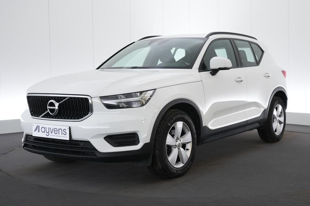 (2BSL570) VOLVO XC40, Auto's, Voorwielaandrijving, Stof, Gebruikt, Euro 6