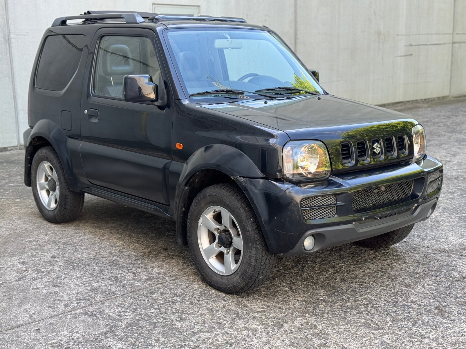 SUZUKI JYMNY / 60.000KM! / 4x4! / AIRCO! / CABRIO! /GEKEURD!, Auto's, Stof, Zwart, Handgeschakeld, Particulier