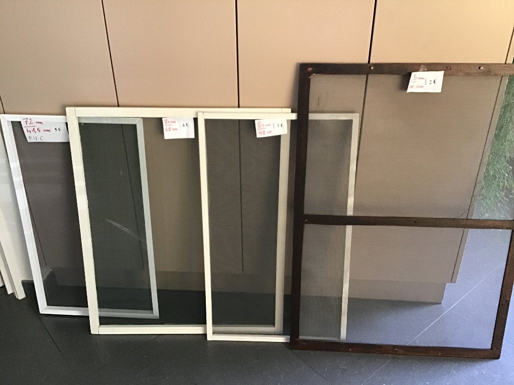 4 fenêtres de vol différentes de dimensions différentes, Enlèvement ou Envoi, Comme neuf