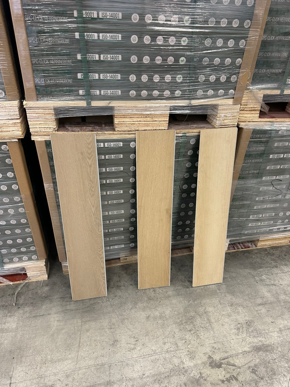 Klik pvc visgraat outlet, Huis en Inrichting, Ophalen, Zo goed als nieuw