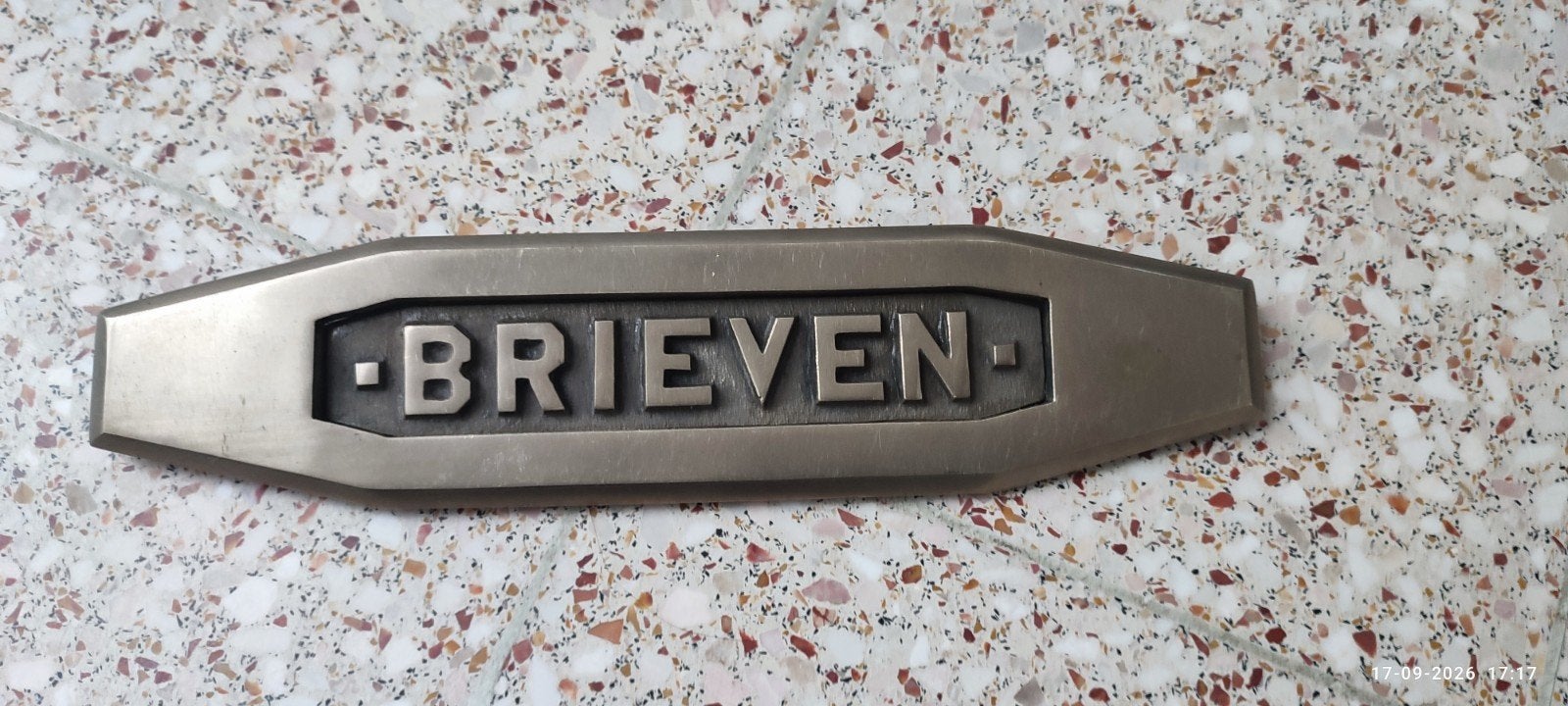valve de boîte aux lettres ancienne année 1920/1930, Enlèvement