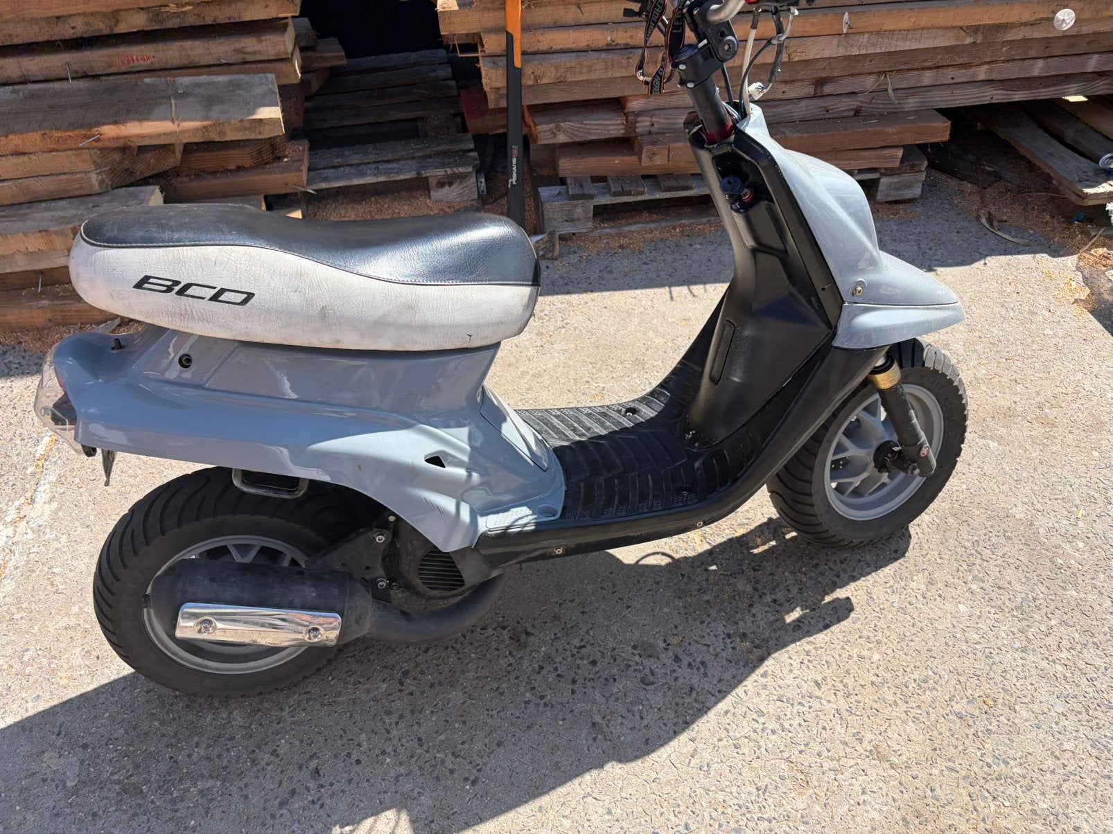 Mbk booster voor 2004 B klasse, Vélos & Vélomoteurs, Scooters | Marques Autre, 49 cm³, Comme neuf, Classe B (45 km/h), Enlèvement