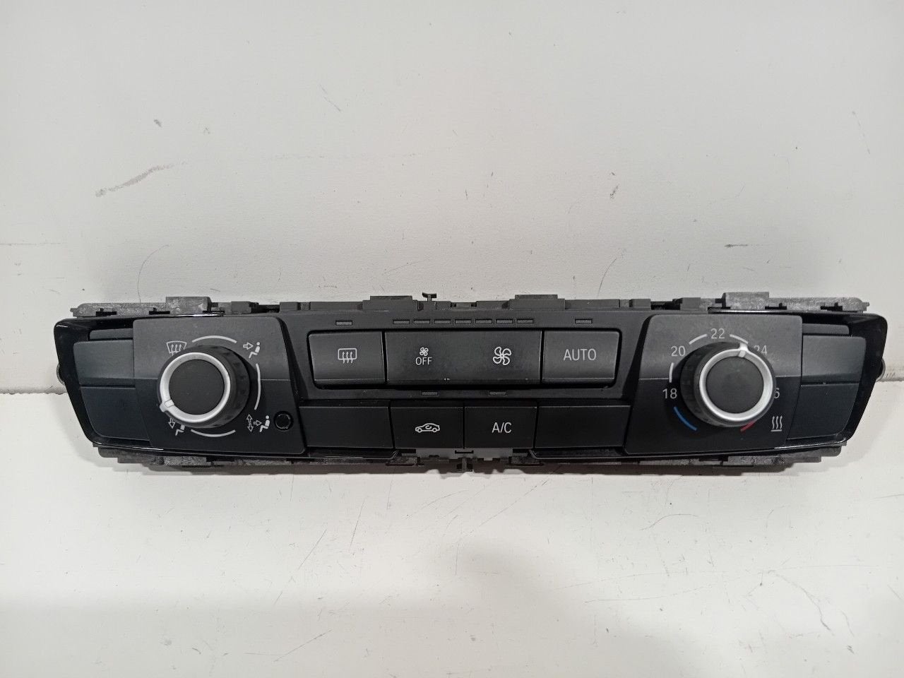 Bedieningspaneel kachel BMW 3 serie, Onderdelen@venauto.nl, Van der Ven Autorecycling B.V., Gebruikt, Ettenseweg 76, 4706 PB Roosendaal, The Netherlands