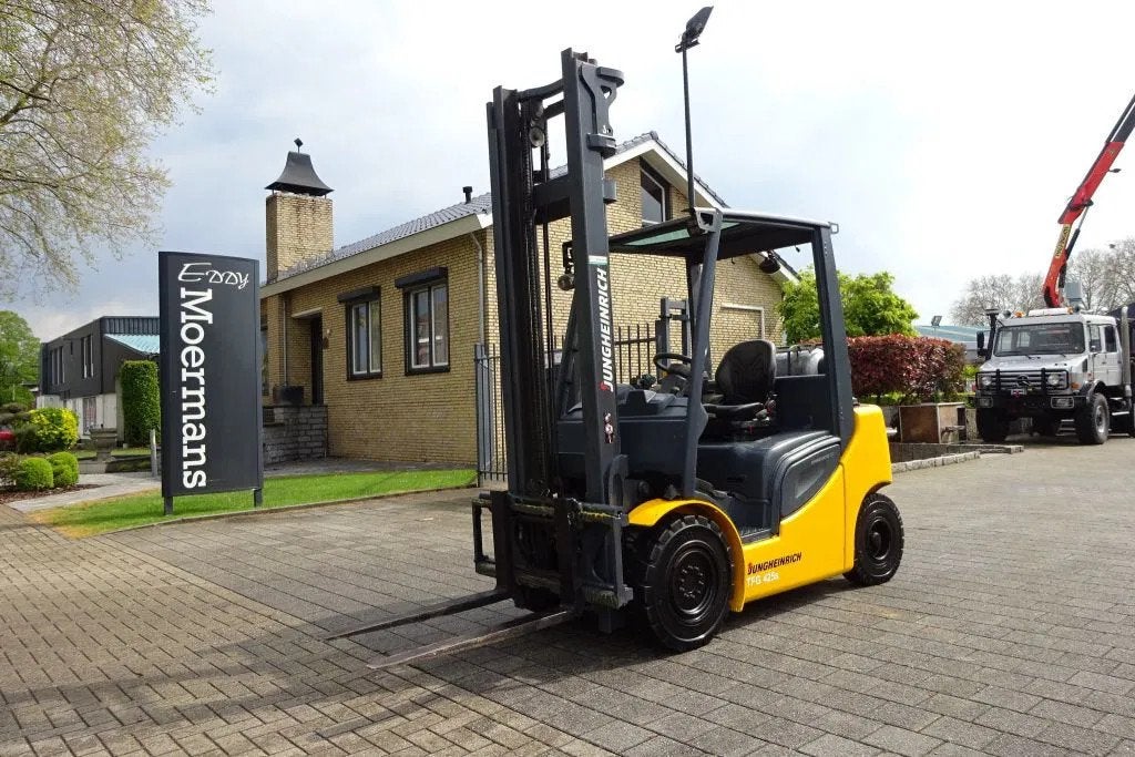 Jungheinrich TFG425s Heftruck (bj 2015), Zakelijke goederen, Machines en Bouw | Heftrucks en Intern transport, 2000 tot 3000 kg