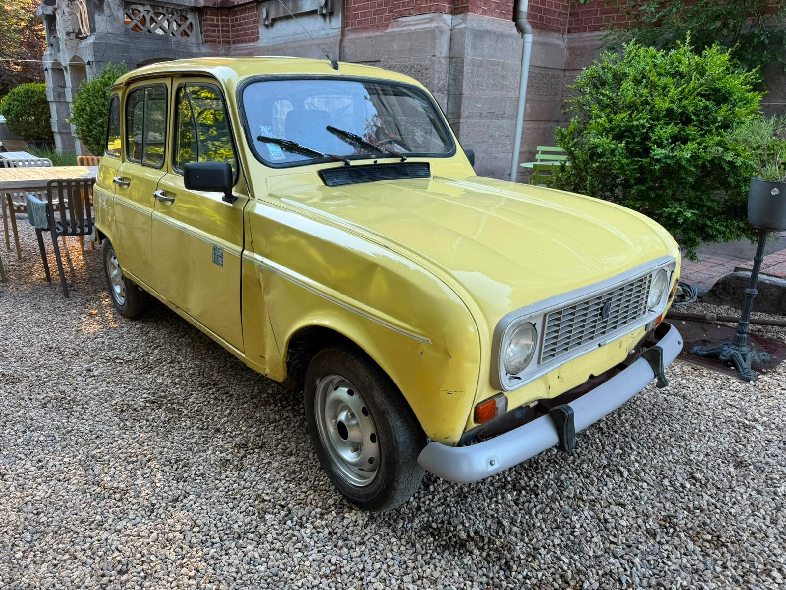 Renault 4 TL Savane – Série Limitée "Carte Jeunes" (1991), Auto's, Stof, Blauw, Bedrijf, Blauw