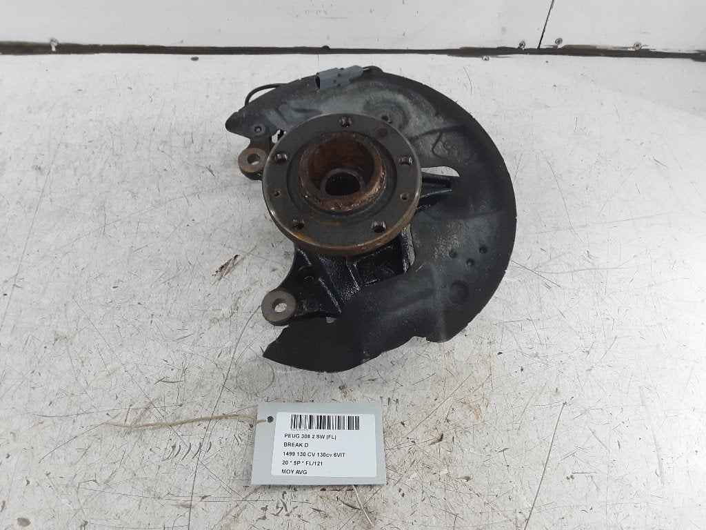 WIELNAAF LINKS VOOR Peugeot 308 SW (L4 / L9 / LC / LJ / LR), Gebruikt, Mevr. I. Hauben, Rue de l'Espoir 34 34
4030  GRIVEGNÉE, BE