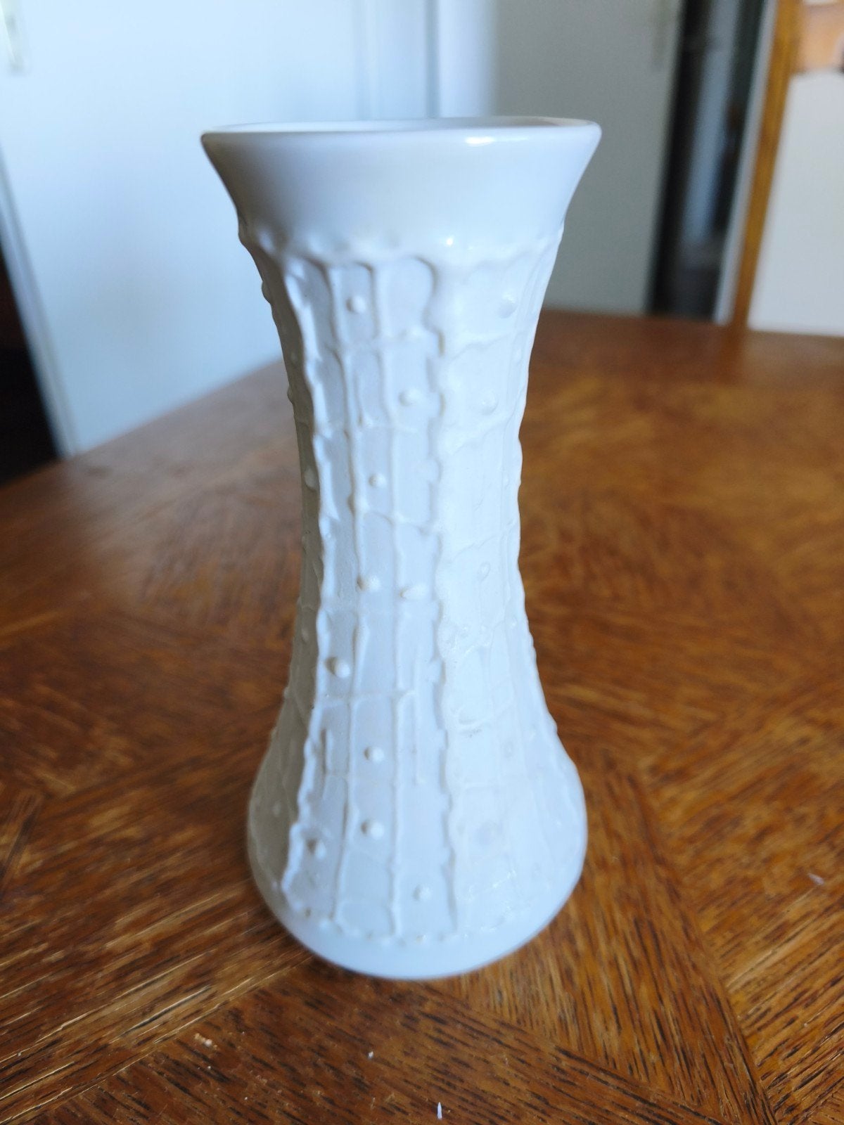 a vendre vase blanc vintage, Enlèvement