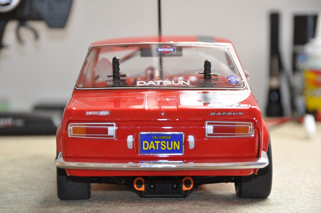 RC auto Datsun 510s, Hobby en Vrije tijd, Modelbouw | Radiografisch | Auto's, Zo goed als nieuw, Schaal 1:10, Auto onroad, RTR (Ready to Run)