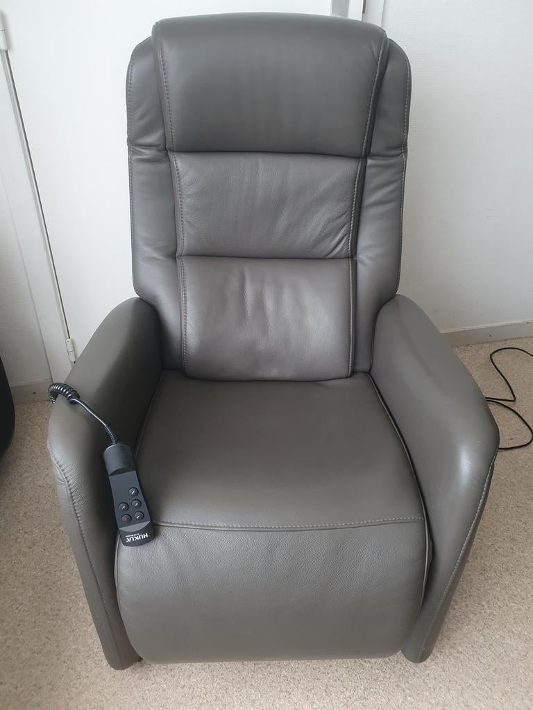 Elektrische relaxzetel HUKLA, Huis en Inrichting, Fauteuils, Ophalen