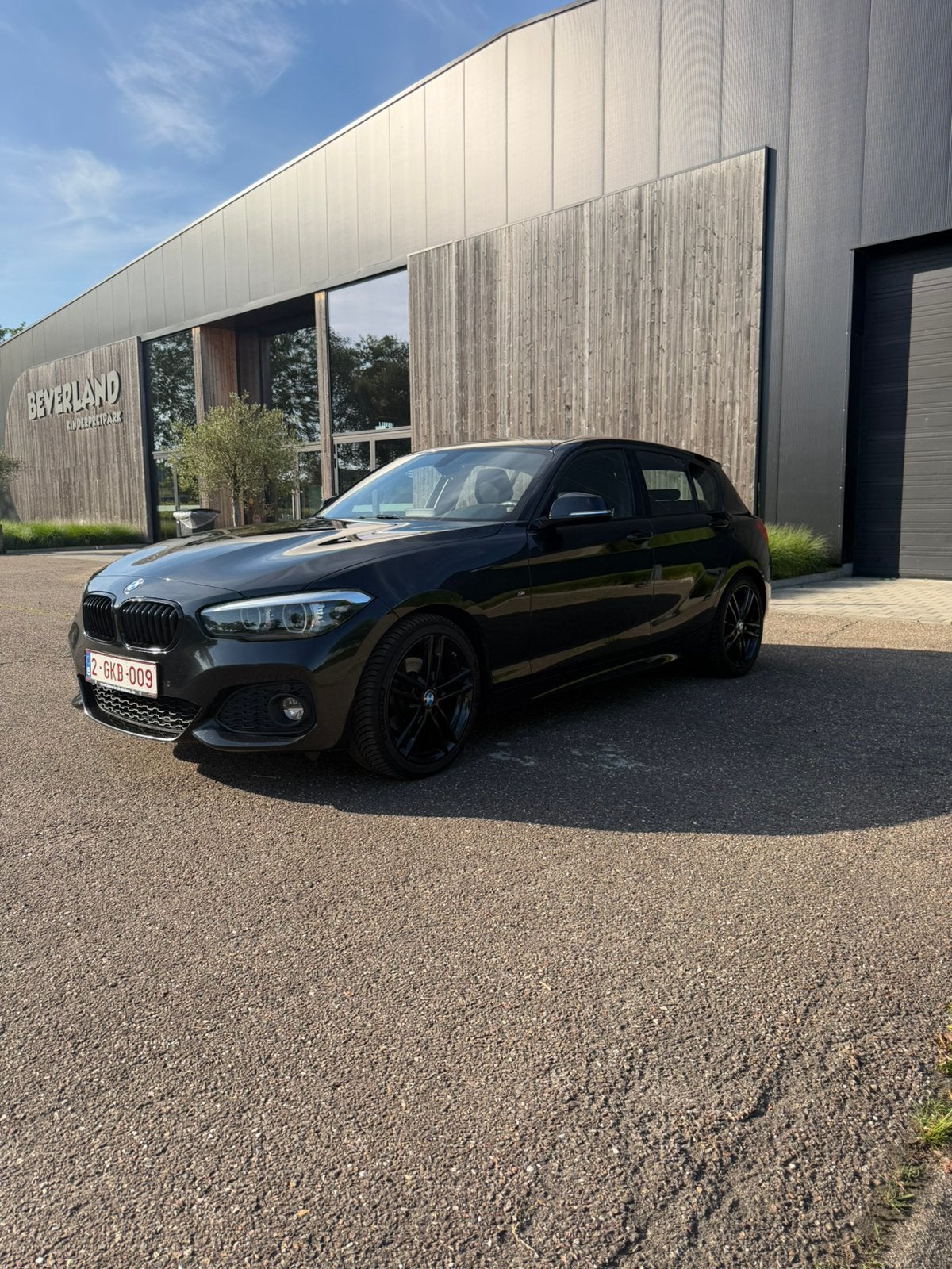 BMW 120i, Autos, Achat, Noir, 5 portes, 5 places