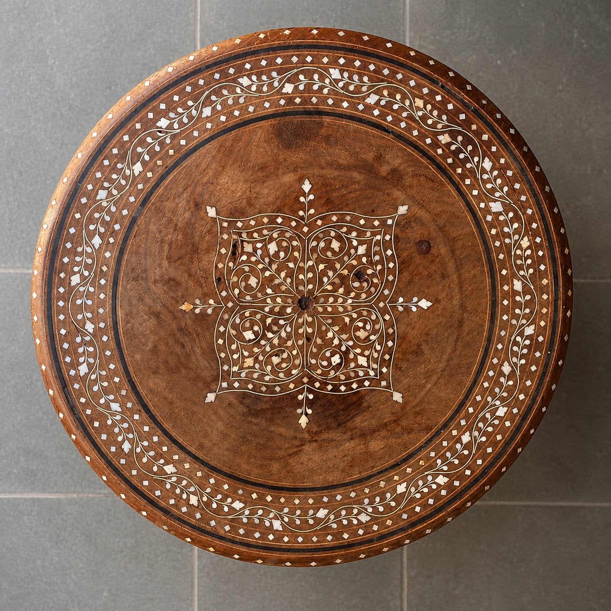 Table à thé orientale pliante en bois massif, Enlèvement