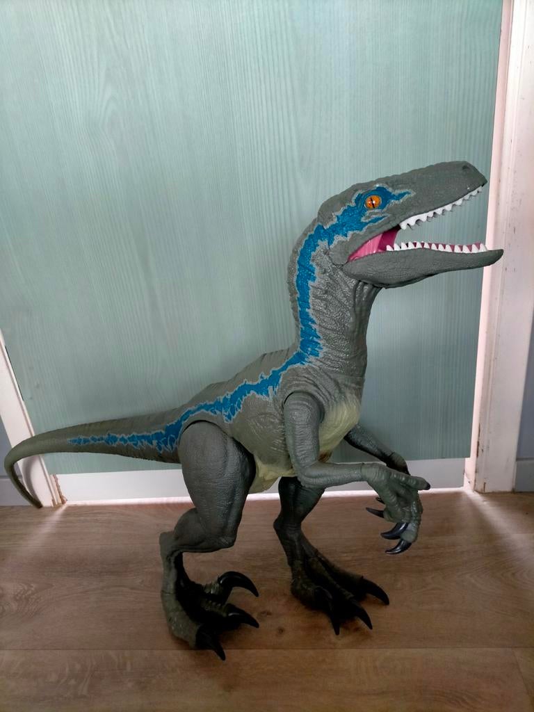 Grote dinosaurus JURASSIC WORLD Blue, Ophalen, Zo goed als nieuw