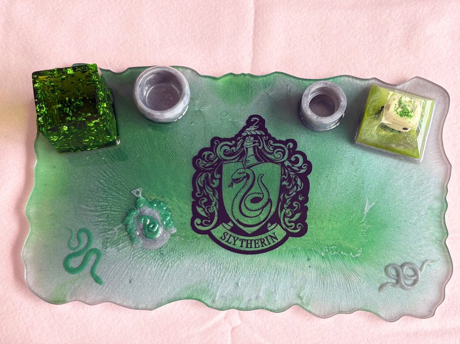 Plateau décoratif Slytherin, Maison & Meubles, Enlèvement ou Envoi, Neuf, Plateau