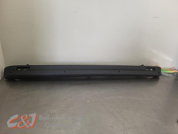 Achterbumper van een Renault Trafic (ZWART), Gebruikt, -, Renault, -